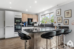 Photo 13- click for photo gallery